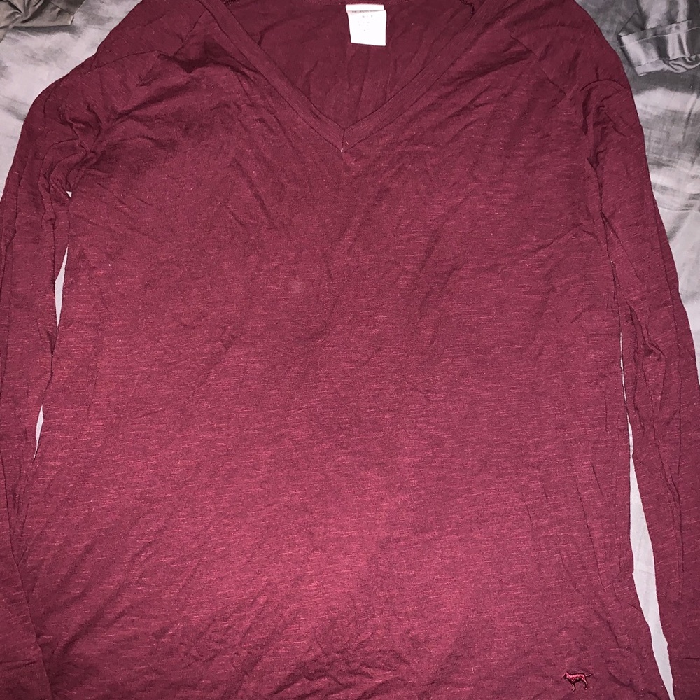 VS pink V neck shirt